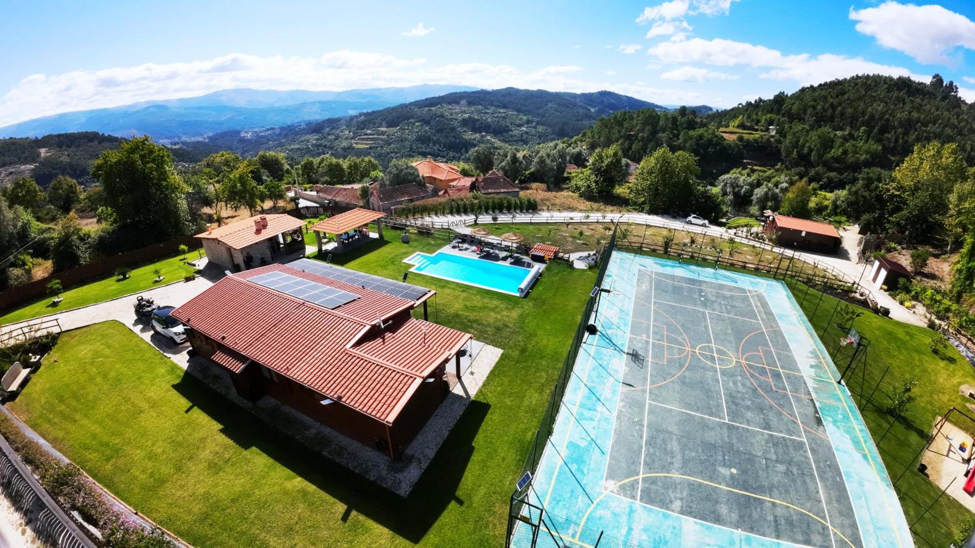 Villa Ramiro Селорику ди Бащу Екстериор снимка